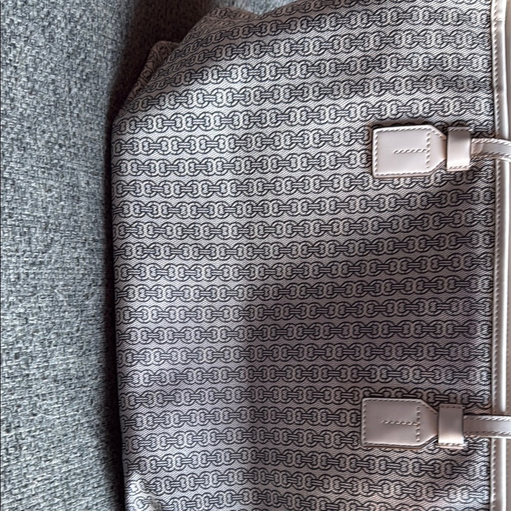Tory Burch Gray and Blue Tote Bag with Structured Design - Picture 6 of 6